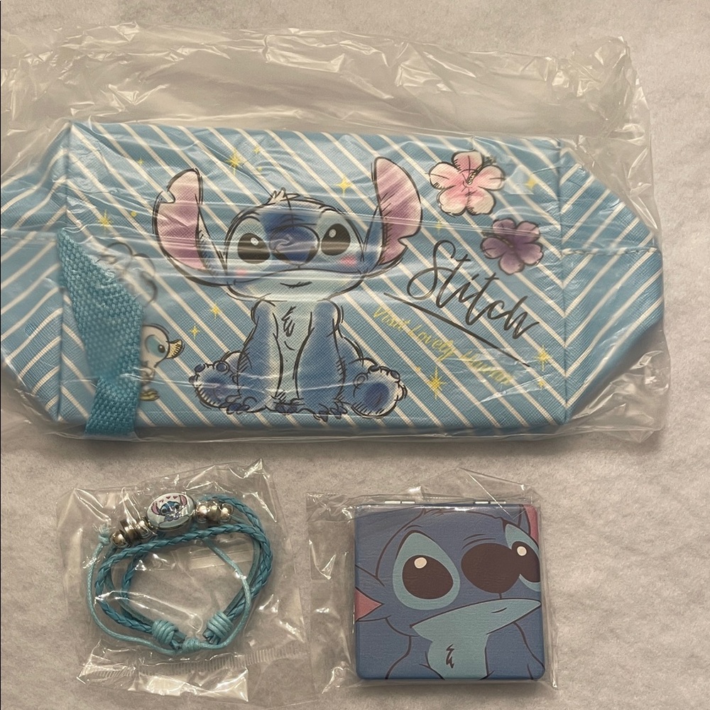 Stitch Blue Kids Accessory Set nwt travel cosmetic bag, mirror, bracelet pencil